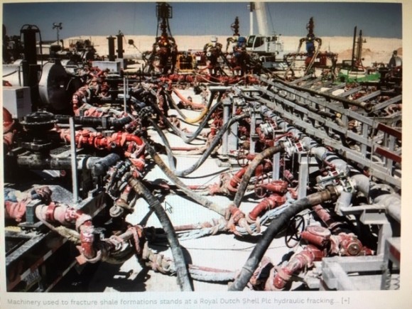 Fracking site in Texas 2017 photo Matthew Busch Bloomberg